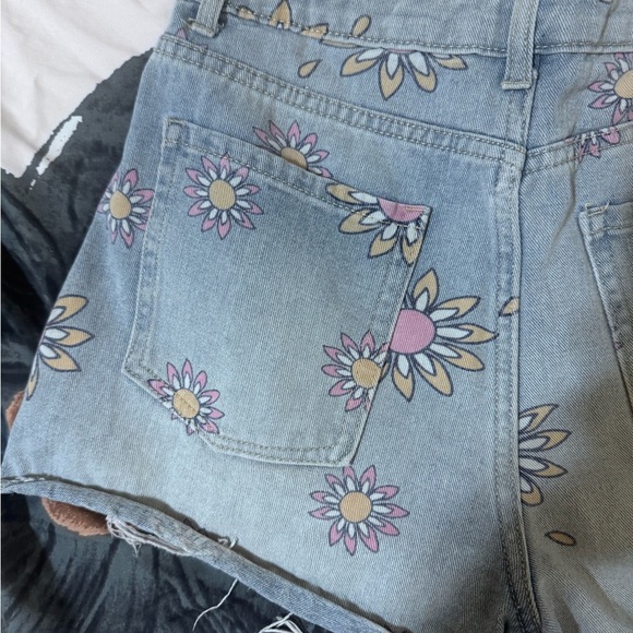 No Boundaries Blue and Purple Jean Shorts with Floral Embroidery - Picture 3 of 4